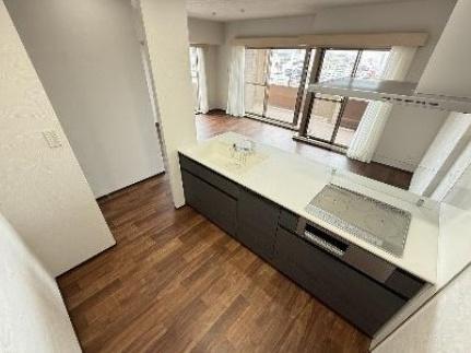 グランパレ大倉山ウエストタワー