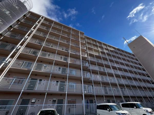 伏見日光ハイツ2号棟