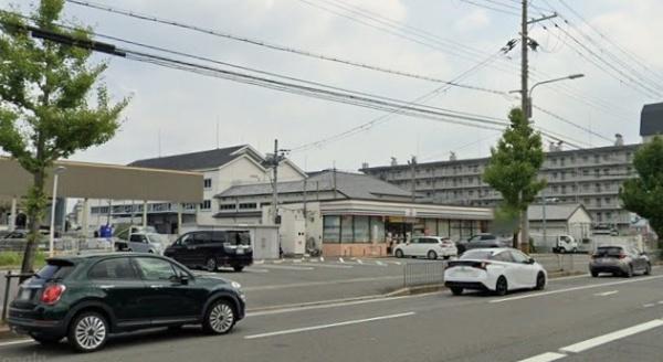 伏見スカイハイツ(セブンイレブン外環横大路店)