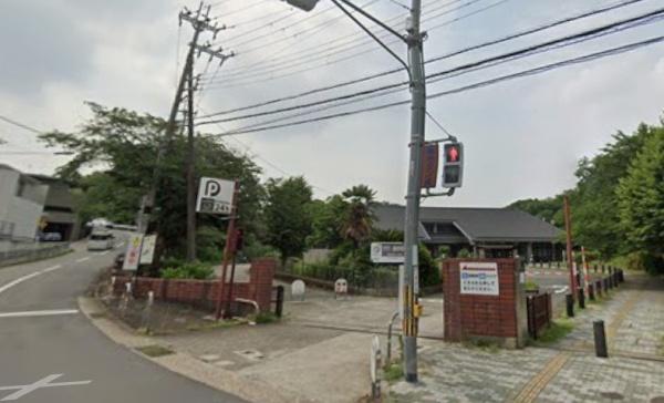 京都市伏見区深草大亀谷安信町の中古一戸建て(伏見北堀公園)