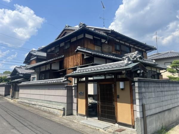 京都市伏見区深草大亀谷安信町の中古一戸建