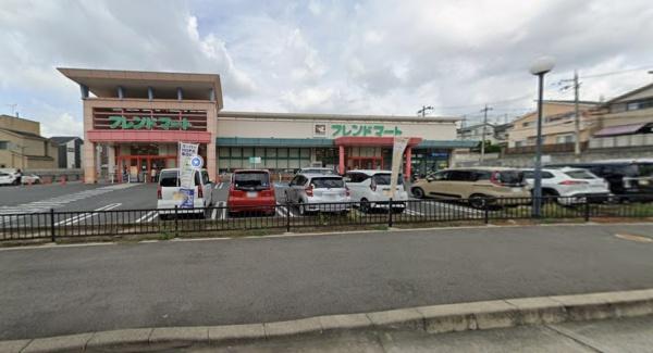 朝日プラザ伏見東(フレンドマート御蔵山店)