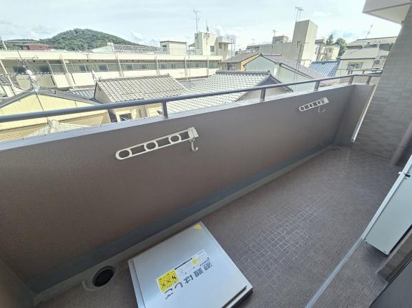 コスモ東山