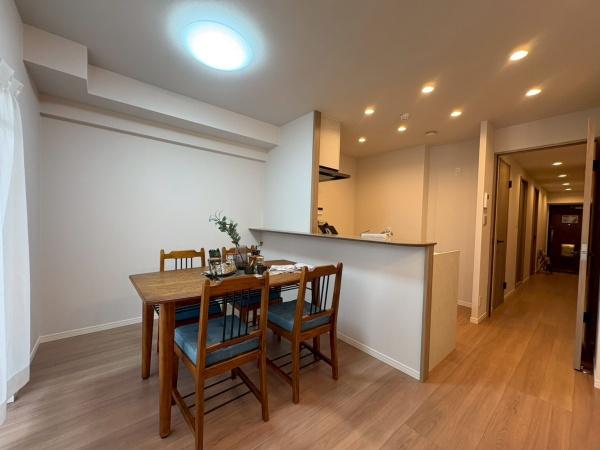 ペルル伏見桃山(同仕様写真(リビング))