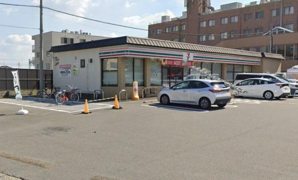 シャトー淀城公園(セブン・イレブン淀下津町店)