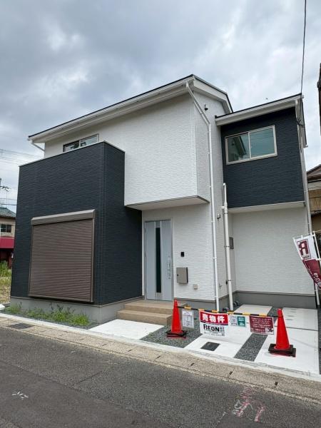 京都市山科区西野楳本町の新築一戸建