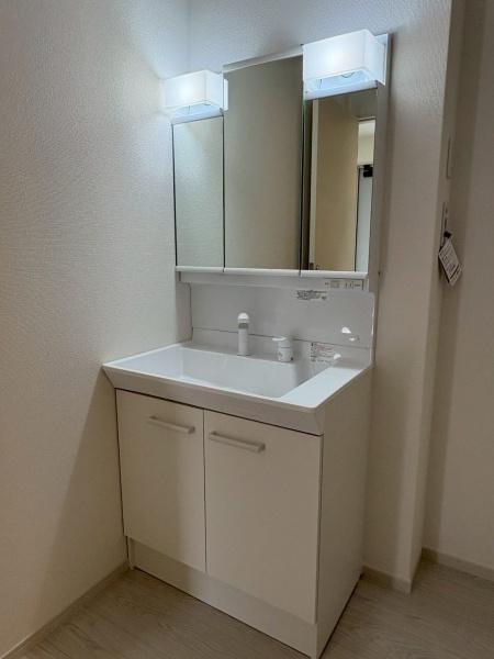 京都市山科区西野楳本町の新築一戸建
