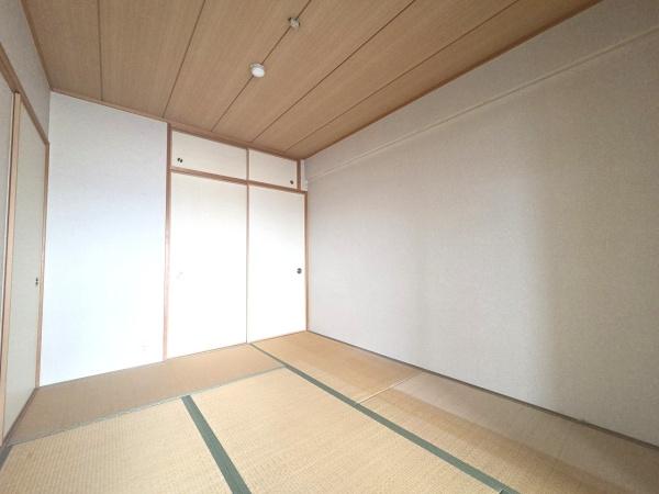 ディオフェルティ向日東