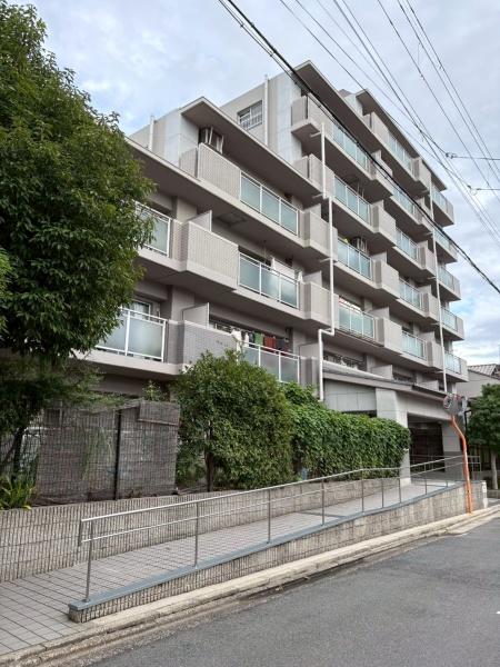 ペルル伏見桃山