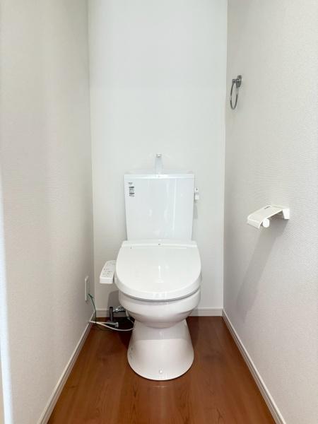 京都市伏見区桃山町伊賀の新築一戸建(トイレ)