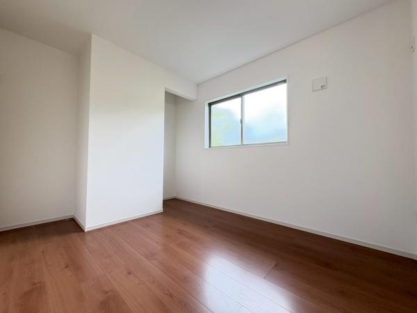 京都市伏見区桃山町伊賀の新築一戸建(洋室)