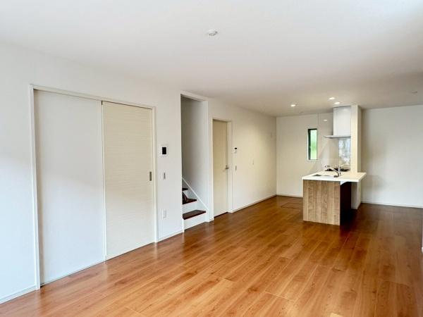 京都市伏見区桃山町伊賀の新築一戸建(リビング)