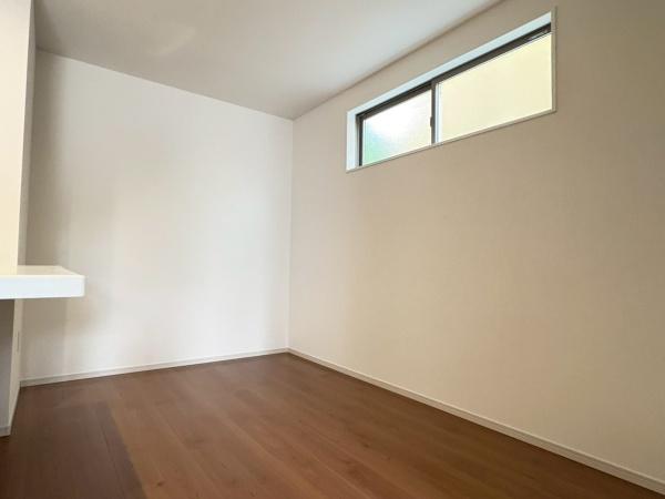 京都市伏見区桃山町伊賀の新築一戸建(リビング)