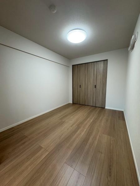 ディオ・フェルティ丹波橋左芳館(洋室)