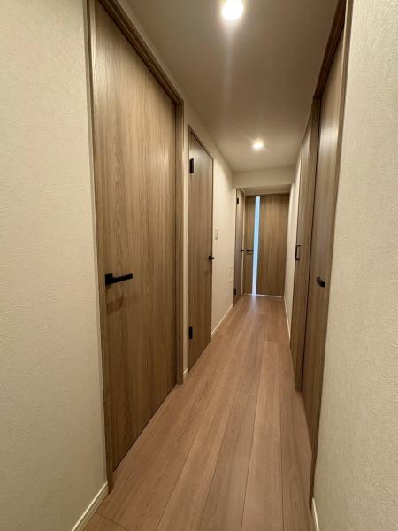 ディオ・フェルティ丹波橋左芳館(玄関)