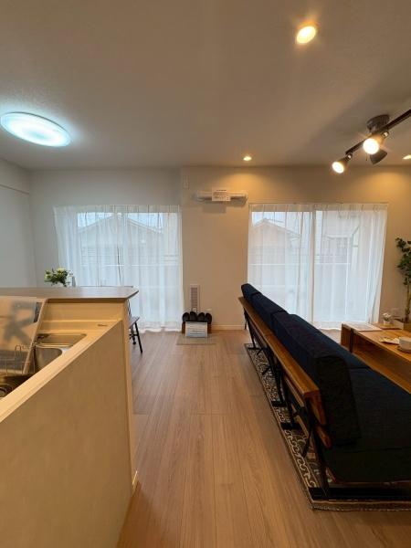 ディオ・フェルティ丹波橋左芳館(リビング)