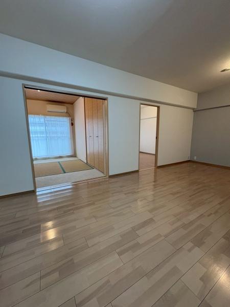 ハイム伏見A棟(同仕様写真(リビング))