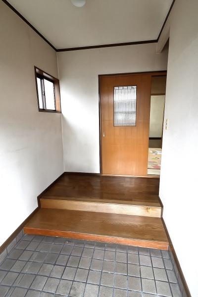 宇治市小倉町新田島の中古テラスハウス