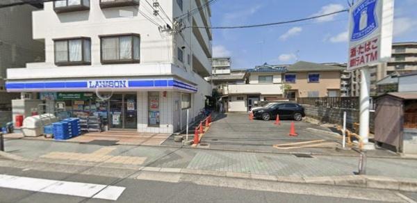 ペルルⅡ　1F(ローソン伏見中書島店)