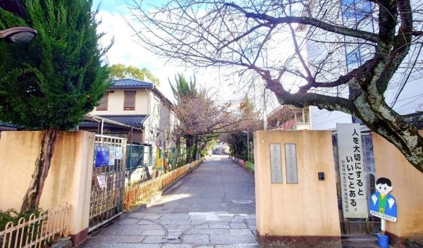 ペルルⅡ　1F(京都市立伏見南浜幼稚園)