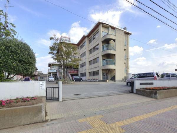 ライオンズマンションせんげん台(越谷市立千間台小学校)