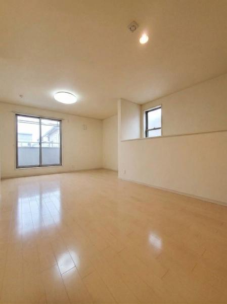 三鷹市上連雀６丁目の中古一戸建て