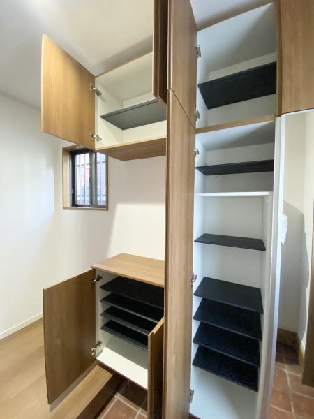 豊田市乙部ケ丘4丁目の中古一戸建て(収納)