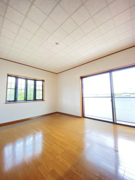 豊田市高町東山の中古一戸建