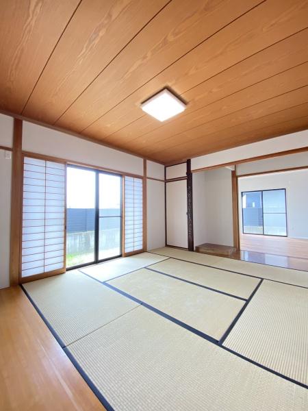 豊田市高町東山の中古一戸建て