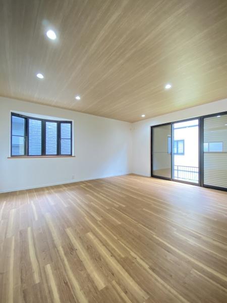 みよし市みなよし台の中古一戸建て