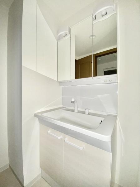 サンハイツ水源　３０５