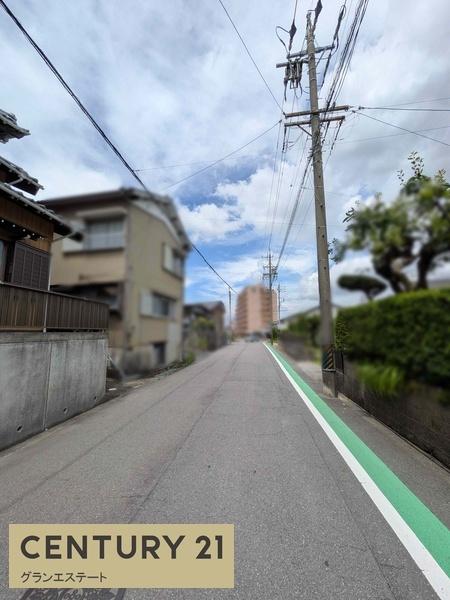 西尾市道光寺町郷中の土地