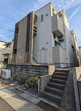 ハーモニーテラス六田