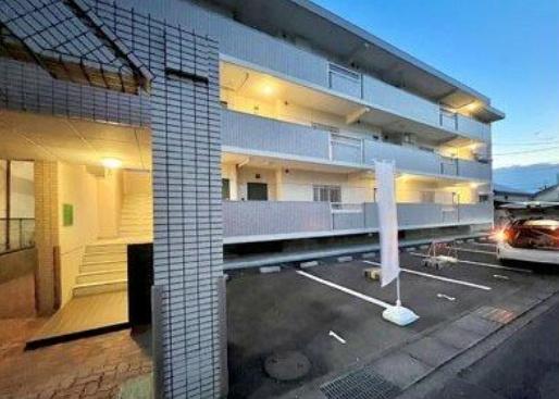 名古屋市守山区野萩町　ファミリアール