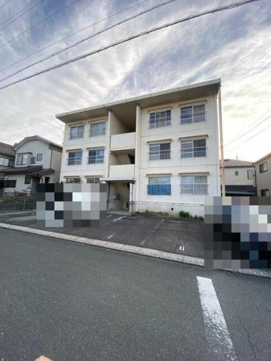 森岡ハイツなかむら
