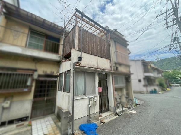 大東市北条２丁目の中古テラスハウス