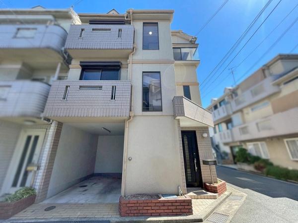 八尾市沼２丁目の中古テラスハウス