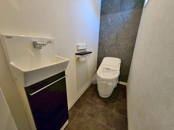 八尾市南植松町５丁目の新築一戸建
