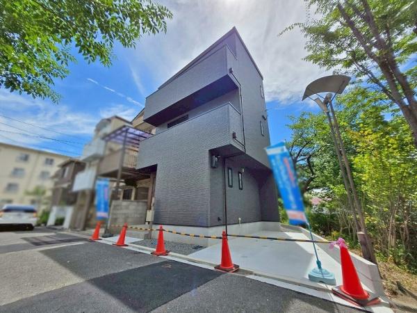 八尾市山本町南３丁目の新築一戸建