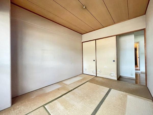 エクセラート八尾