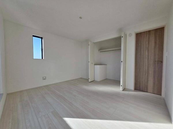 八尾市志紀町南４丁目の新築一戸建