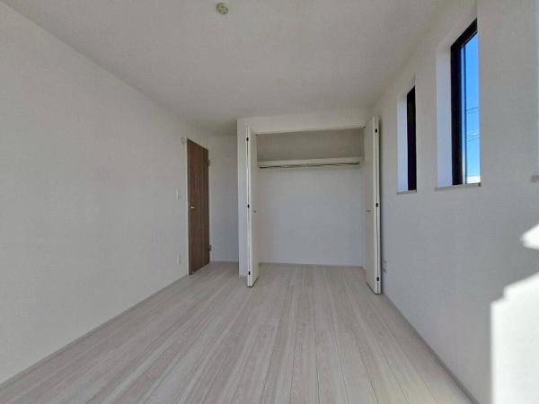 八尾市志紀町南４丁目の新築一戸建