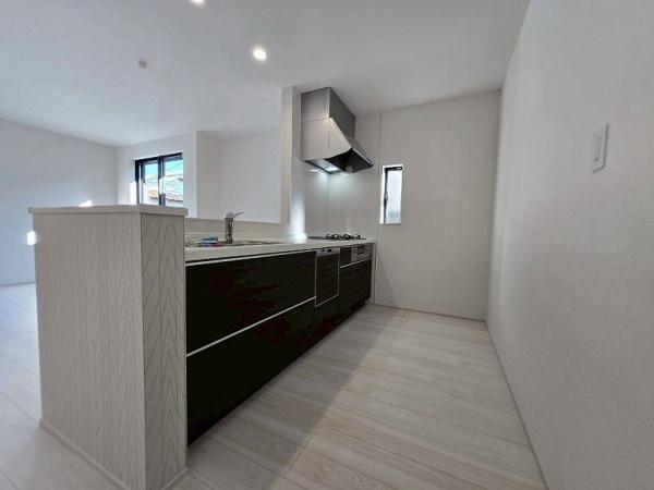 八尾市志紀町南４丁目の新築一戸建