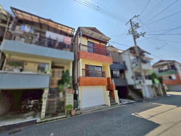 八尾市竹渕西３丁目の中古一戸建て
