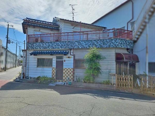 八尾市西弓削２丁目の中古一戸建
