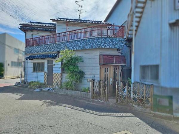 八尾市西弓削２丁目の中古一戸建
