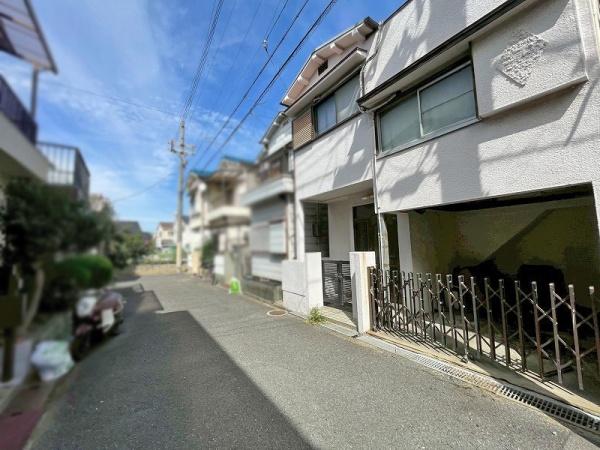 八尾市萱振町２丁目の土地