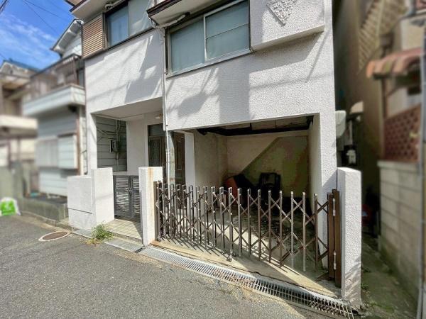 八尾市萱振町２丁目の土地
