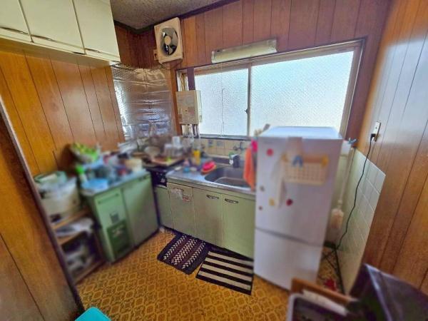 大阪市平野区長吉六反３丁目の中古テラスハウス