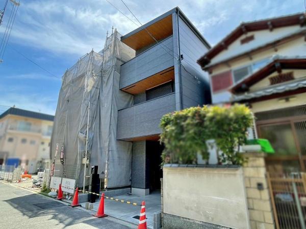 大阪市平野区長吉六反３丁目の新築一戸建
